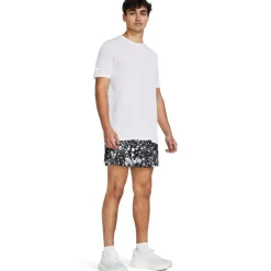 Fitness And Gym Shorts*Under Armour Launch 5 Logo Print Running Shorts in Black