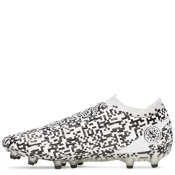 Football Boots*Under Armour Mag .2 Fg Sn54 in Black