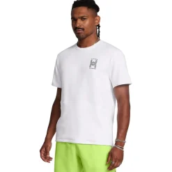 Fitness And Gym Tops*Under Armour Run Crew Neck Regular Fit Athletic Top in White