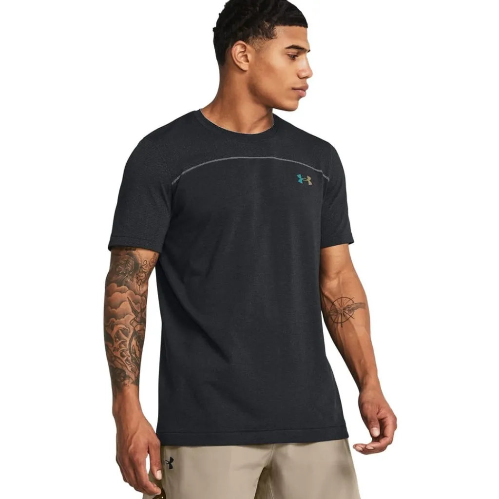 Fitness And Gym Tops*Under Armour Rush Short Sleeve Crew Neck T-Shirt in Black