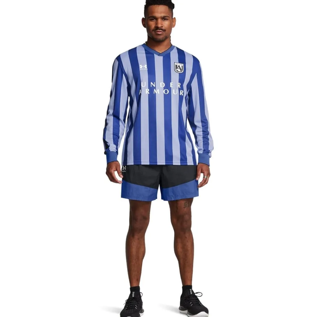 Shorts*Under Armour Terrace Shorts in Black