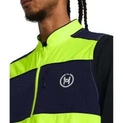 Fitness And Gymwear*Under Armour Zip Neck Regular Fit Run Anywhere Vest in Yellow