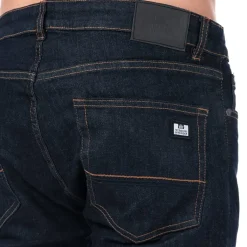 Jeans*Weekend Offender Mens Tapered Fit Jeans in Denim